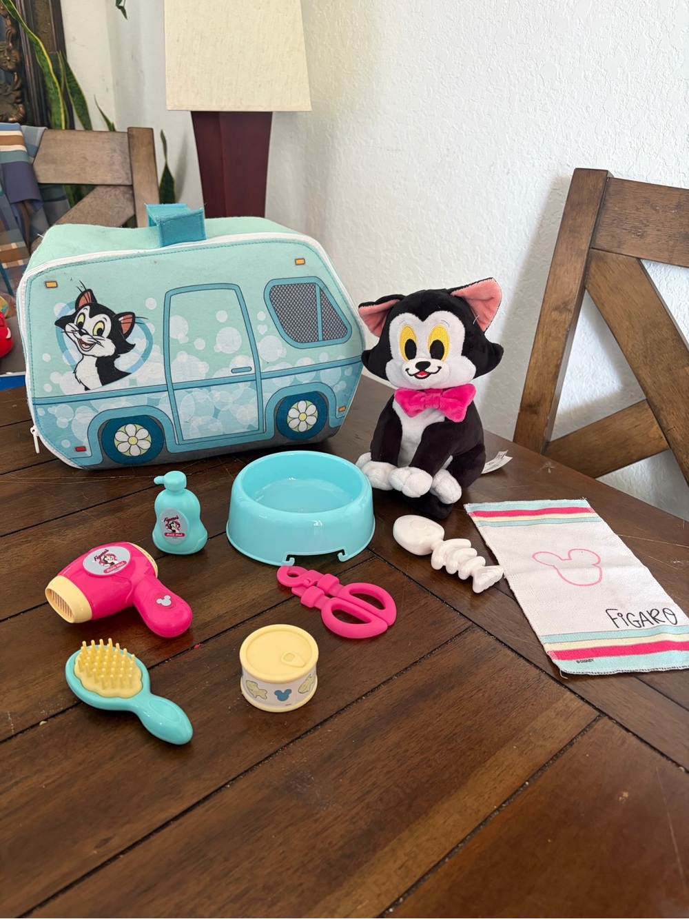 Disney Store Japan Figaro Toy Pet Salon Set Sound & Move Carry Case